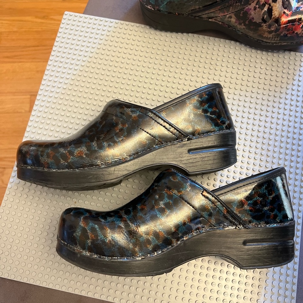 Dansko clogs. Leopard print